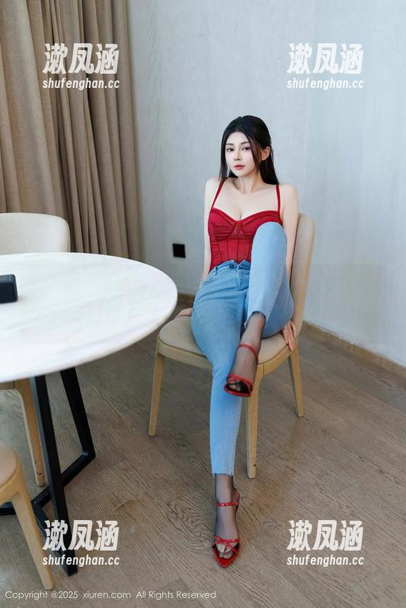 秀人网-Egg尤妮丝 秀人网 - Egg尤妮丝的白色写真堪比雪花,打个广告:最美壁纸在这里!