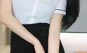 秀人网 – kelly凯莉女神套图合集：完美时刻，不需要滤镜！