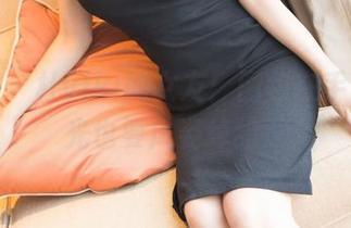 秀人网 – 杜viki的女友：图包在手，无圣光也要风姿绰约。