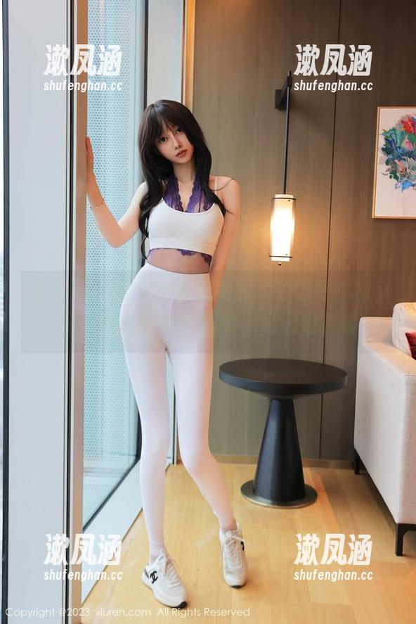 秀人网-沈佳熹Kitty星辰 秀人网 - 每一寸都是风景,沈佳熹Kitty星辰定制的户外图集,真心推荐哦