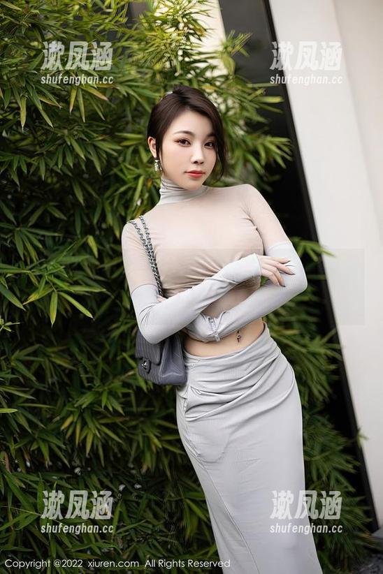 秀人网-麻布学妹 秀人网 - 看麻布学妹演绎花嫁,画面太美,完全舍不得滑过去。