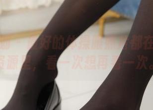 紧急企划 – 最好的体操服照片都在小恩的资源里，看一次想再看一次。
