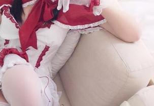 逐月Su女孩写真，彼此交错的视线留在哪儿呢？