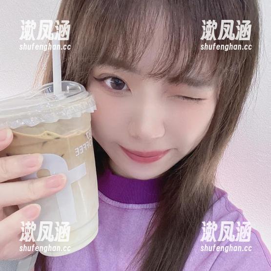 闪月半 仔细拜读闪月半的秘密写真集,下载之后,默默集结我的想法。