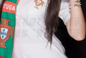 青豆客 – 全套礼服？叶佳颐表示：担当总是会被你‘赞’住的惊讶！