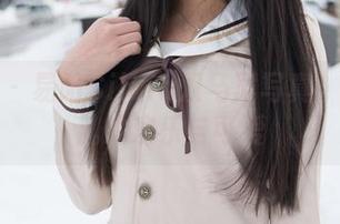 魅妍社 – 易阳Silvia双马尾写真：一头凌乱的欢乐与可爱