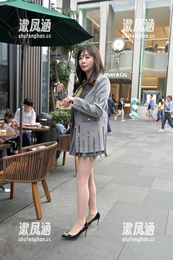 魔镜街拍-凯恩 魔镜街拍 - “原图?理查德的雨其实是凯恩的诗”——雨季不再来,随便聊聊。